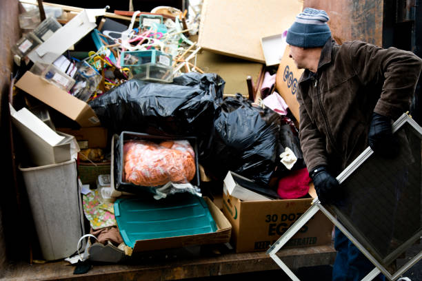 Best Yard Cleanup Services  in Fort Atkinson, WI